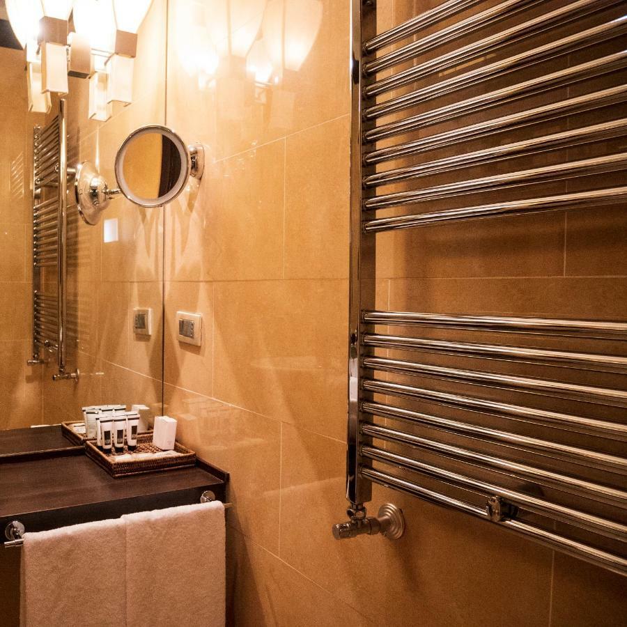 Intown Luxury House Hotel Rome Exterior photo